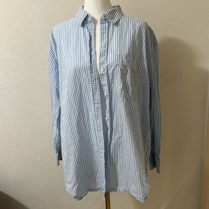 Banana Republic Classy Button Up Striped Shirt